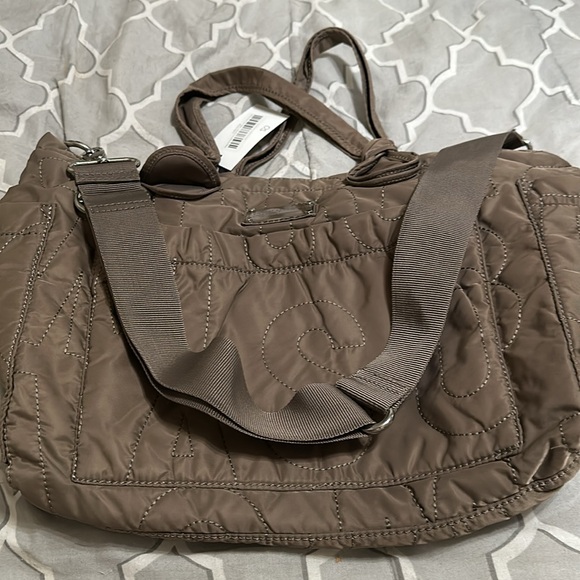 Marc Jacob’s chestnut colored quilted diaper bag. - Picture 4 of 6